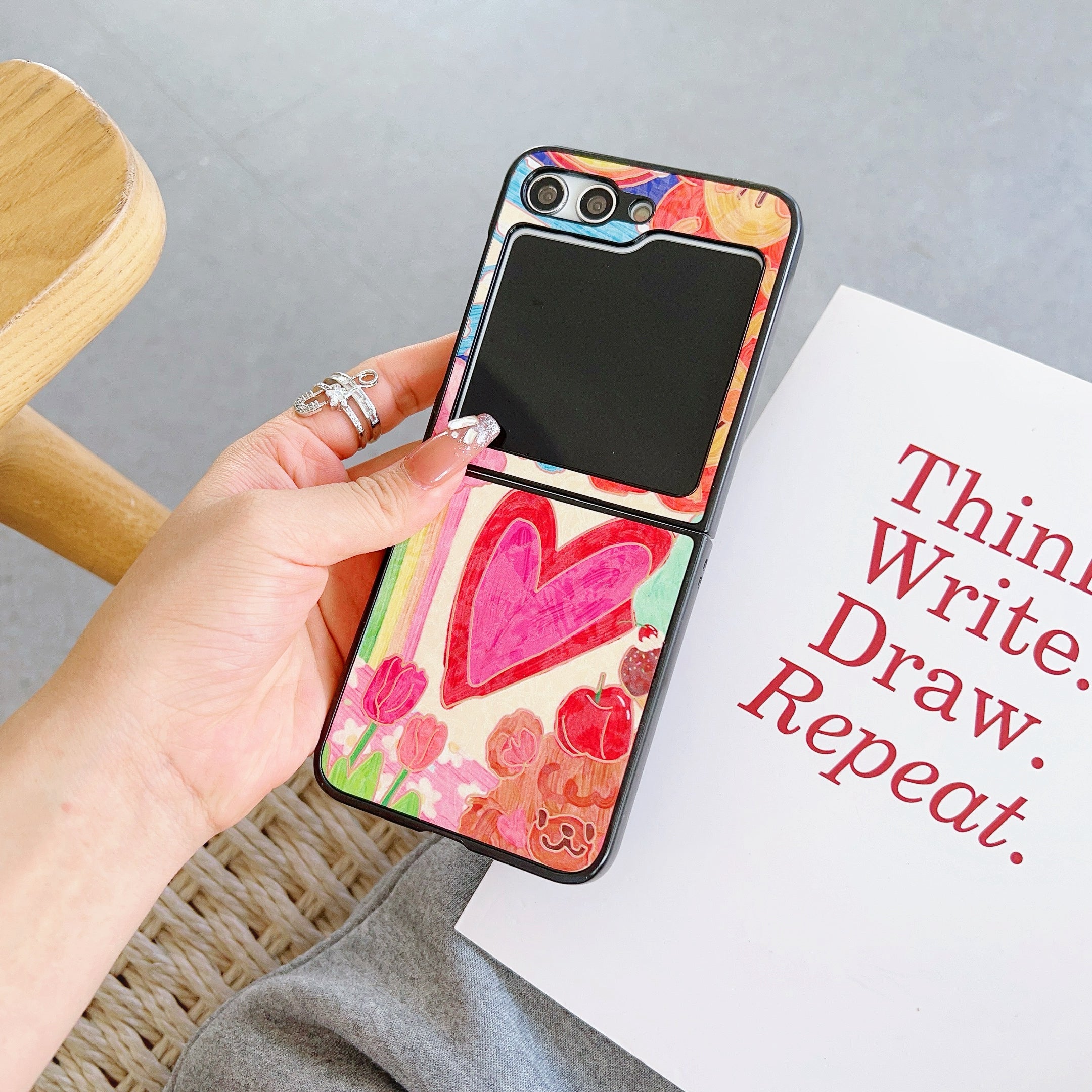 For Samsung Galaxy Z Flip6 5G Case Leather + PC Protective Phone Cover Lacquered Pattern - Big Heart