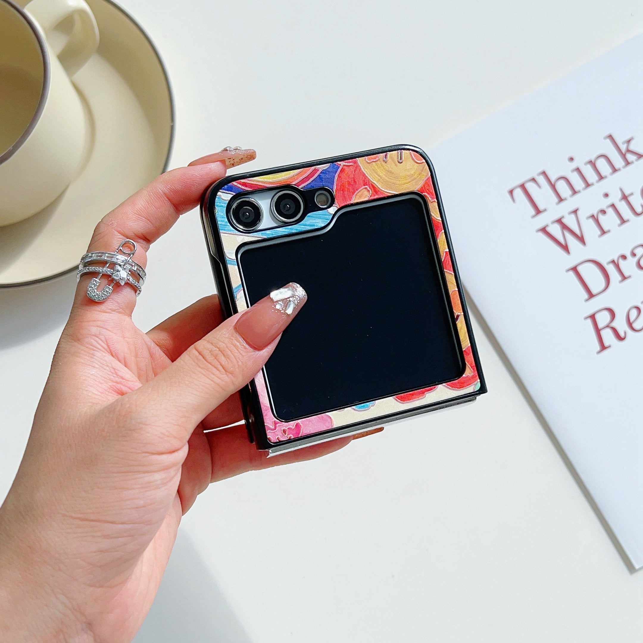 For Samsung Galaxy Z Flip6 5G Case Leather + PC Protective Phone Cover Lacquered Pattern - Big Heart