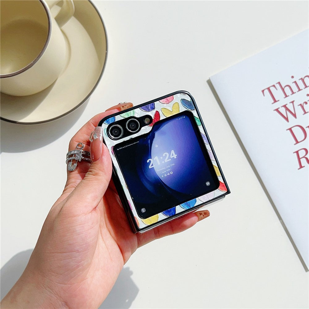 For Samsung Galaxy Z Flip7 FE 5G / Z Flip6 5G Case Leather + PC Protective Phone Cover Lacquered Pattern - Multiple Hearts