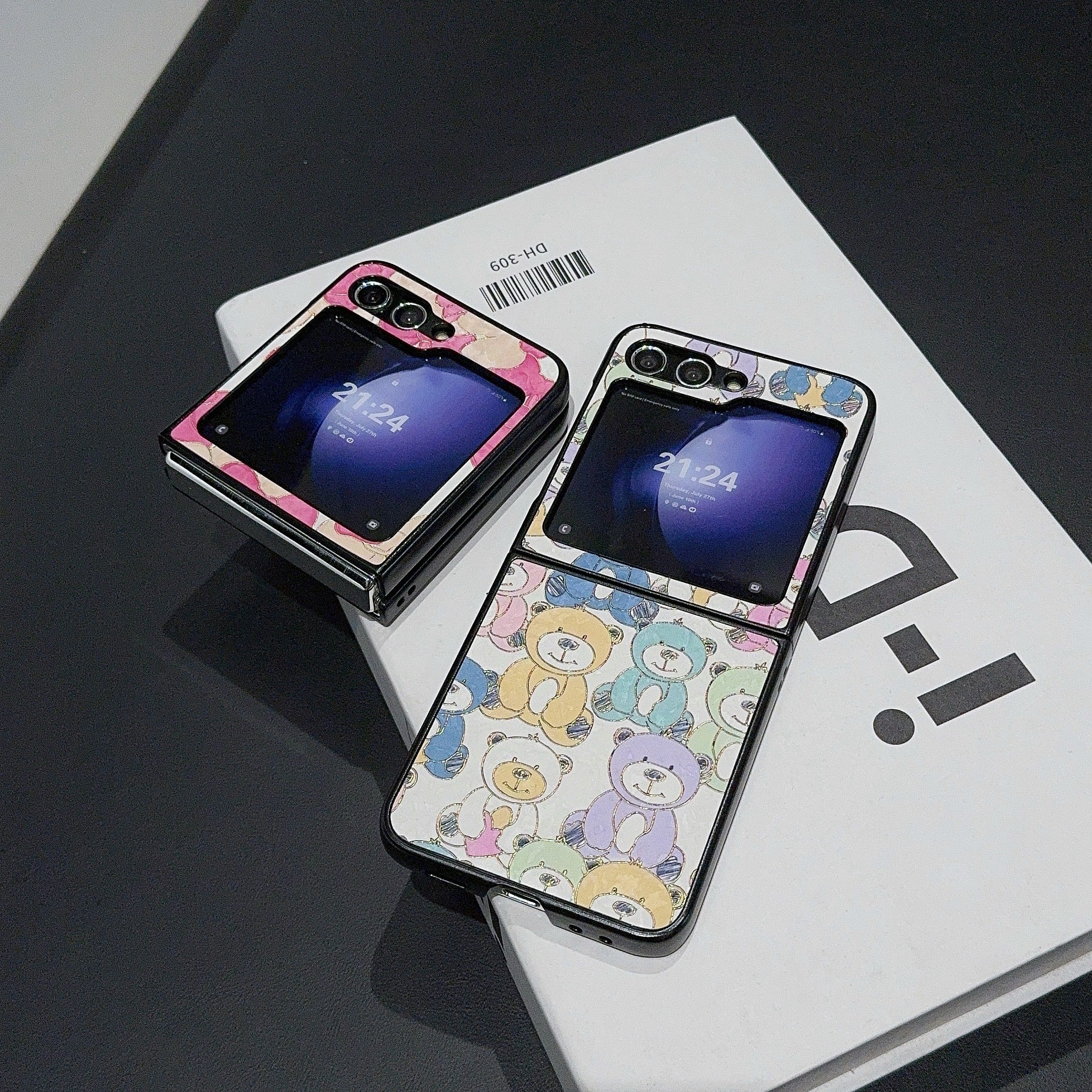 For Samsung Galaxy Z Flip6 5G Case Leather + PC Protective Phone Cover Lacquered Pattern - Bowknots