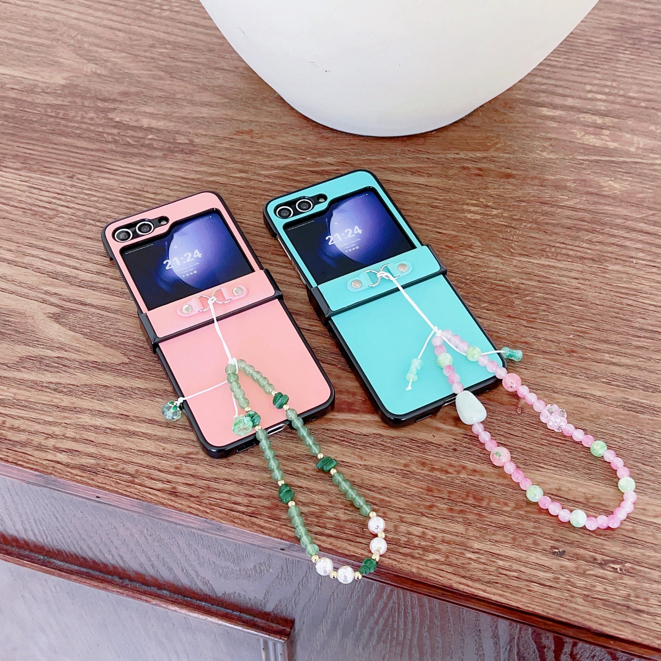 For Samsung Galaxy Z Flip6 5G Case Skin-Touch Leather Coated Phone Cover with Wrist Bead Chain - Blue