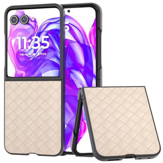 For Motorola Razr 50 Ultra 5G Case Woven Texture PU Leather Coated PC Folding Phone Cover - Beige