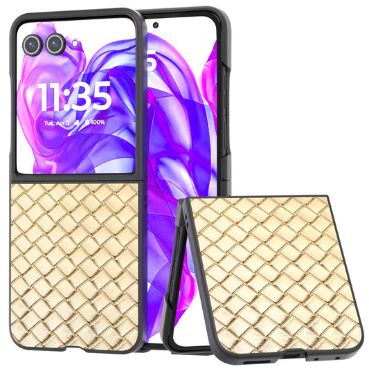 For Motorola Razr 50 Ultra 5G Case Woven Texture PU Leather Coated PC Folding Phone Cover - Gold