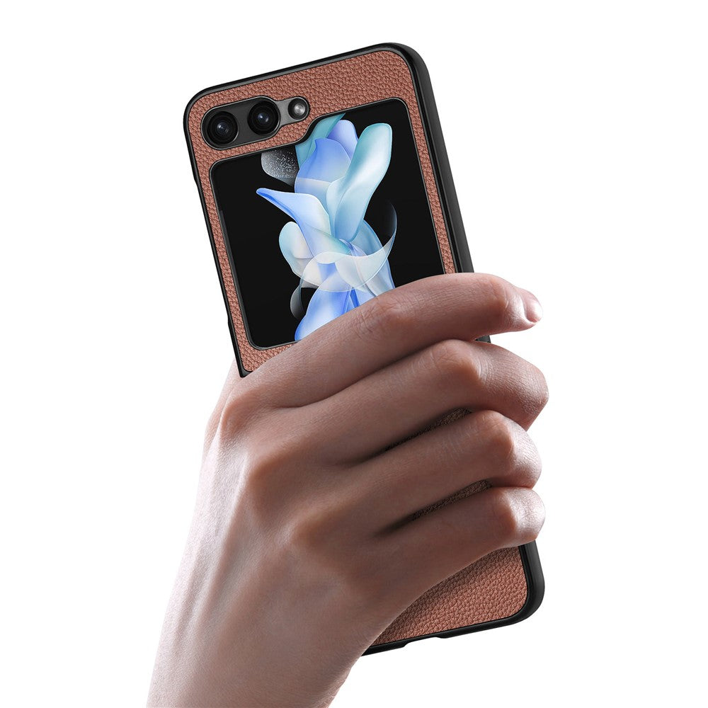 For Samsung Galaxy Z Flip7 FE 5G / Z Flip6 5G Case Litchi Texture PU Leather+PC Phone Cover - Brown