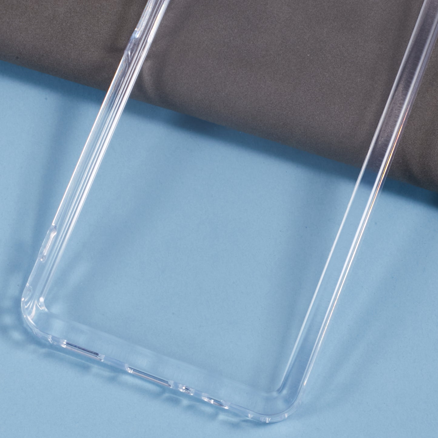 For Samsung Galaxy A06 Clear Phone Case PC+TPU Hybrid Back Cover - Transparent