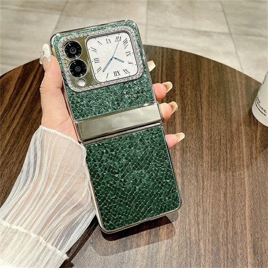 For Huawei nova Flip 5G Case Fish Scale Texture PU Leather+PC Rhinestone Phone Cover - Green