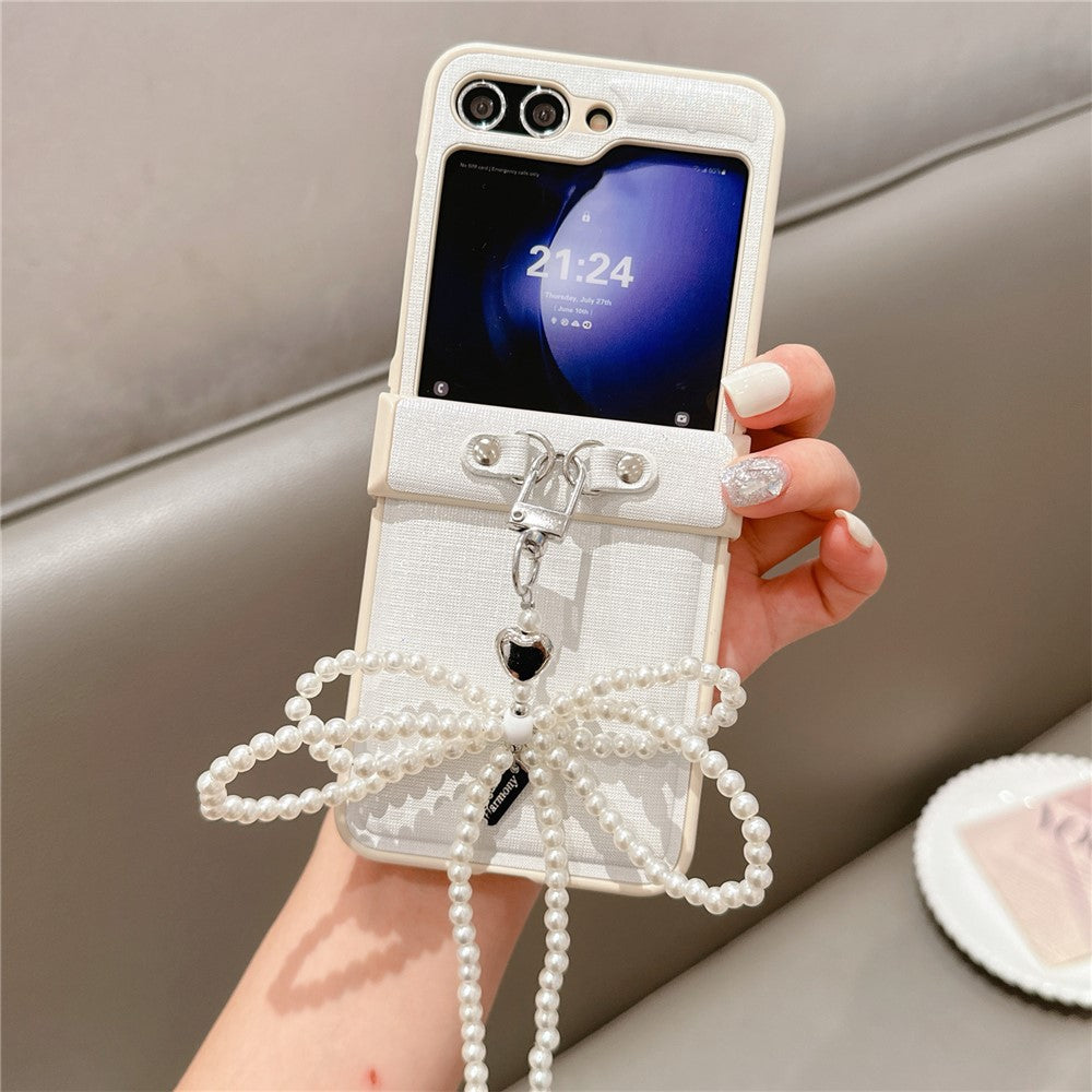 For Samsung Galaxy Z Flip7 FE 5G / Z Flip6 5G Case Hinge Protection Leather+PC Phone Cover with Bow Beaded Strap - White