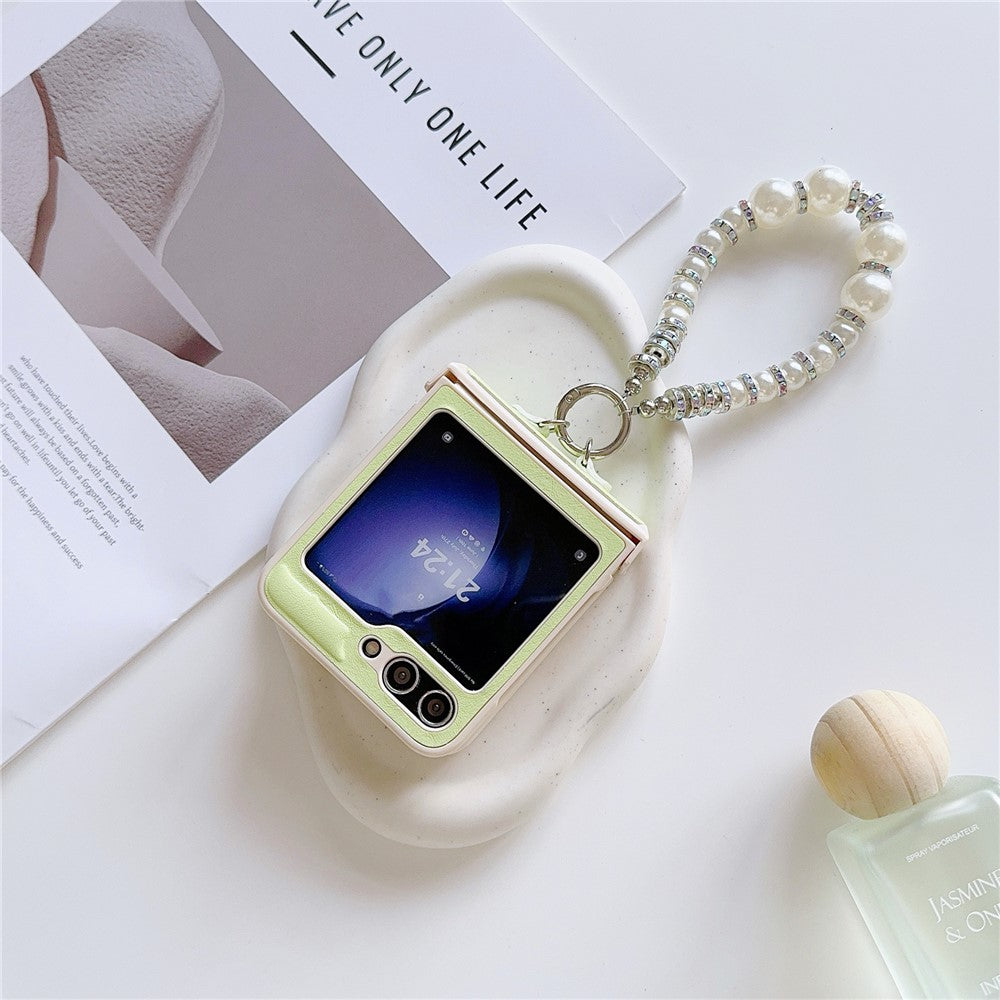 For Samsung Galaxy Z Flip7 FE 5G / Z Flip6 5G Case Crazy Horse Leather+PC Phone Cover with Wrist Pearl Strap - Light Green
