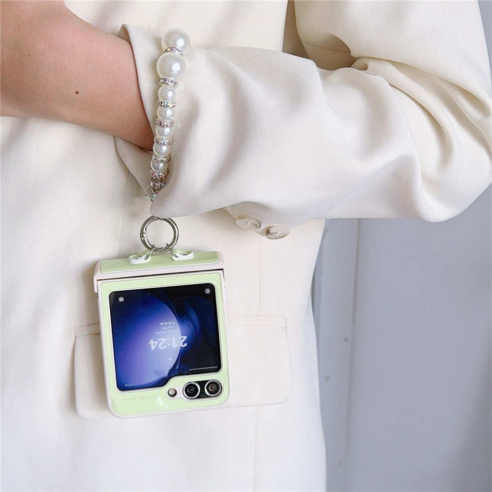 For Samsung Galaxy Z Flip7 FE 5G / Z Flip6 5G Case Crazy Horse Leather+PC Phone Cover with Wrist Pearl Strap - Light Green