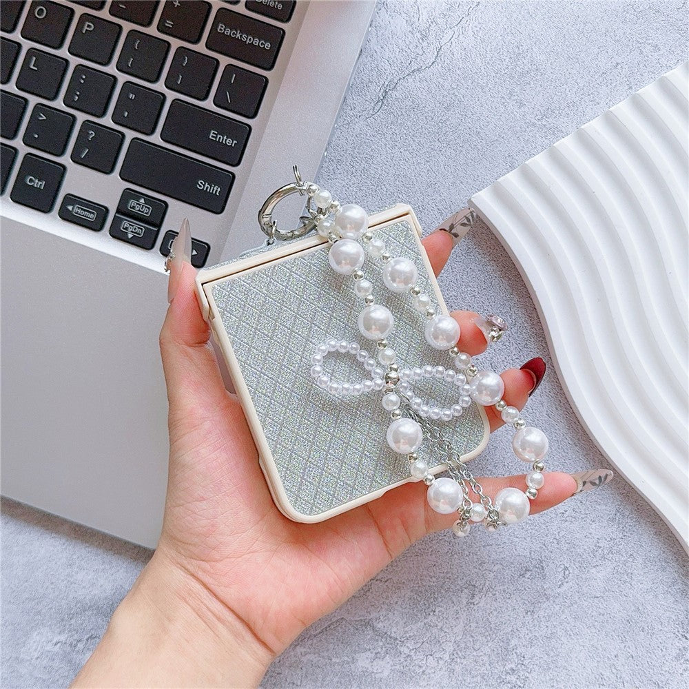 For Samsung Galaxy Z Flip7 FE 5G / Z Flip6 5G Case Glitter Lattice Leather+PC Phone Cover with Beaded Wrist Strap - Silver