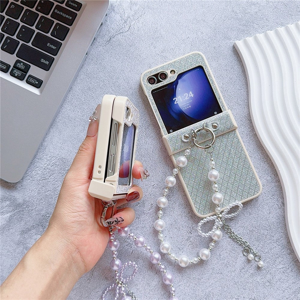 For Samsung Galaxy Z Flip7 FE 5G / Z Flip6 5G Case Glitter Lattice Leather+PC Phone Cover with Beaded Wrist Strap - Silver