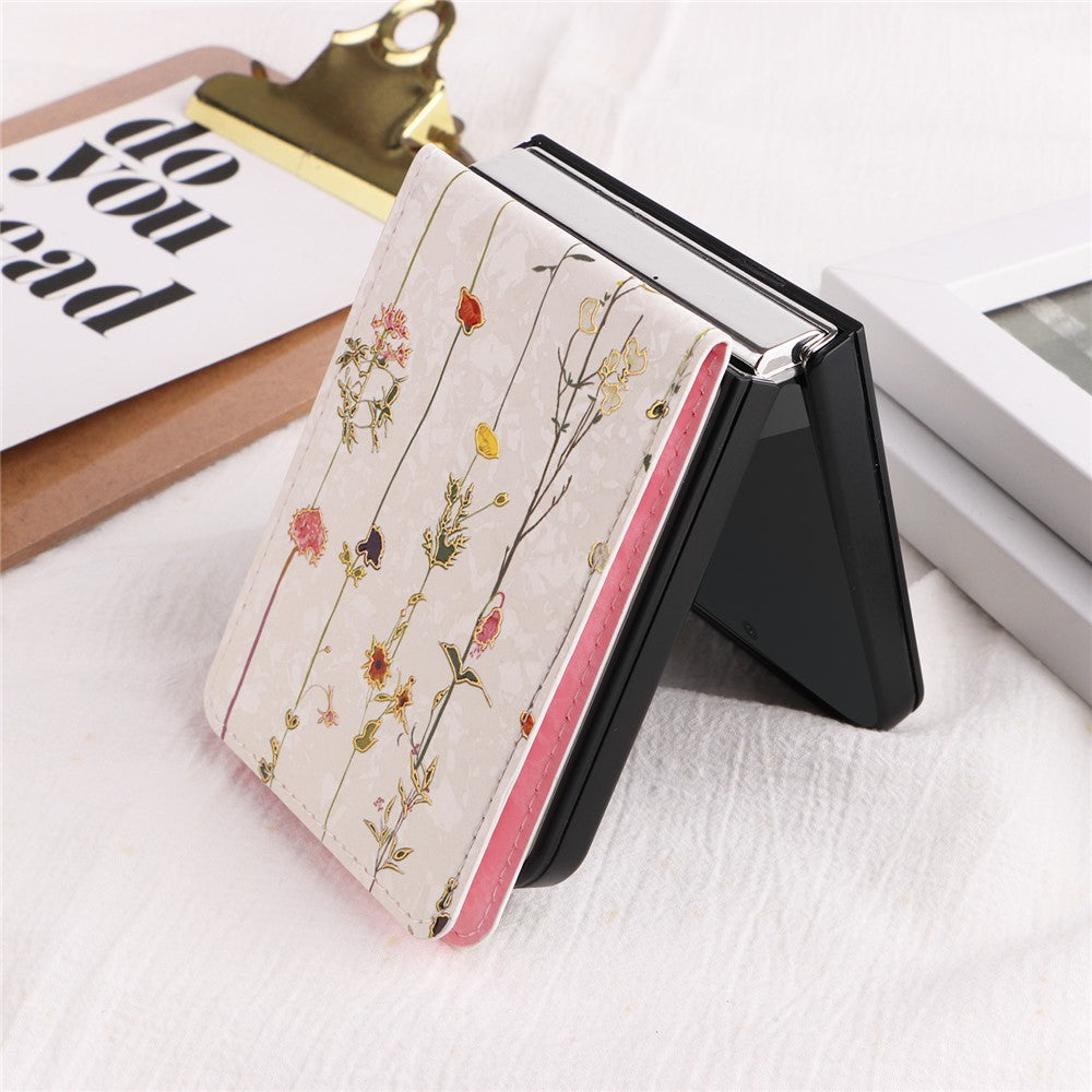 For Samsung Galaxy Z Flip7 FE 5G / Z Flip6 5G / Flip5 5G Case Flower Pattern PU+TPU Phone Cover Card Slots - Dried Flower