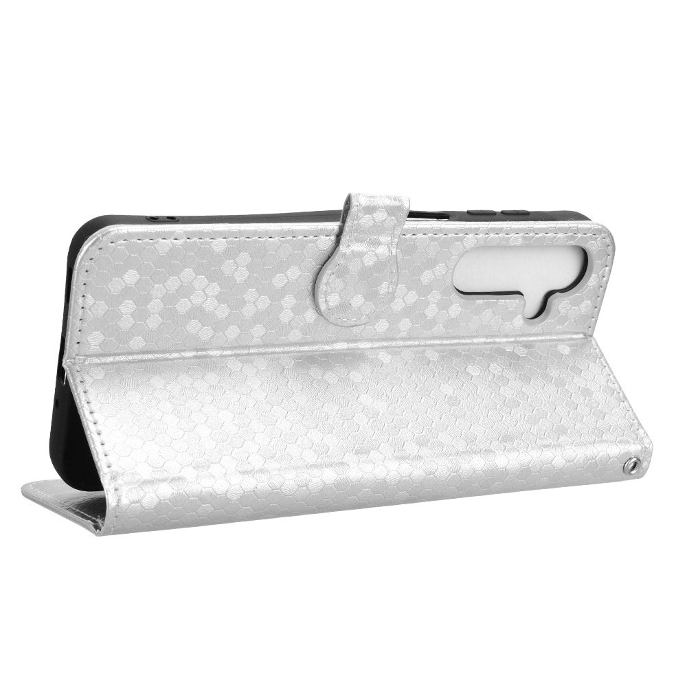 For Samsung Galaxy A16 5G / A16 4G Wallet Case Dot Pattern Imprint PU Leather Phone Cover - Silver