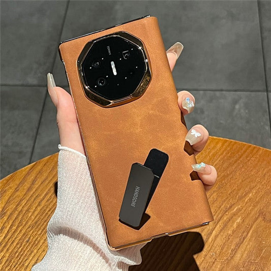 For Huawei Mate XT Ultimate Case Sheepskin Leather+PC Kickstand Phone Cover - Brown