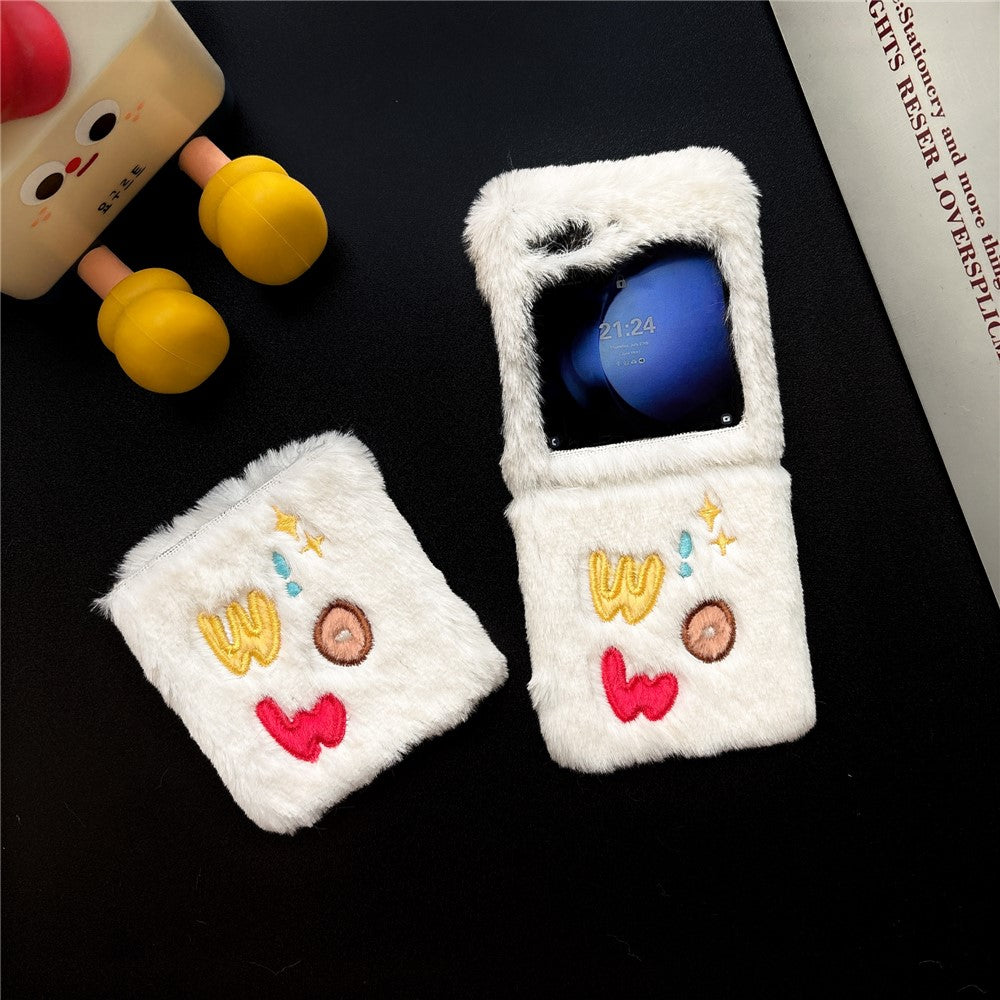 KJS-018 For Samsung Galaxy Z Flip7 FE 5G / Z Flip6 5G Case Embroidered WOW Soft Plush Hard PC Phone Cover - White