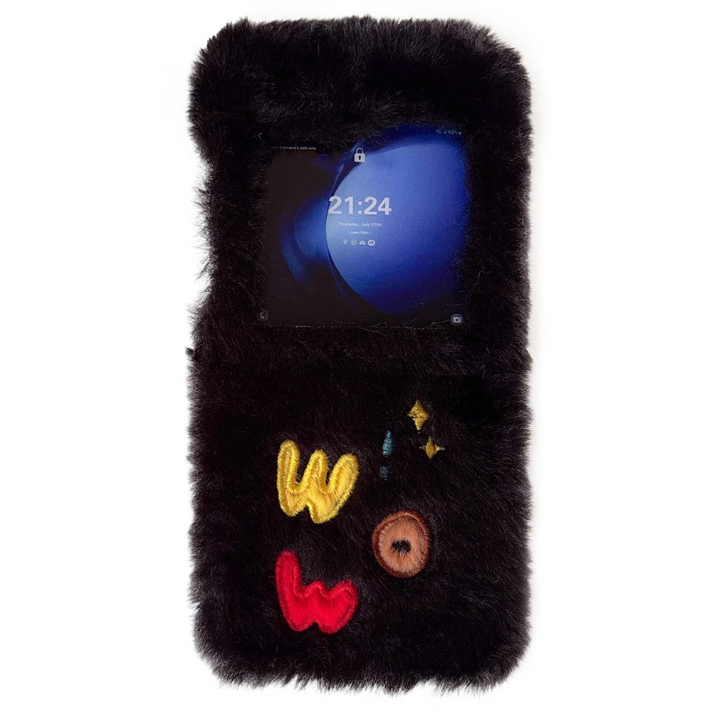 KJS-018 For Samsung Galaxy Z Flip7 FE 5G / Z Flip6 5G Case Embroidered WOW Soft Plush Hard PC Phone Cover - Black