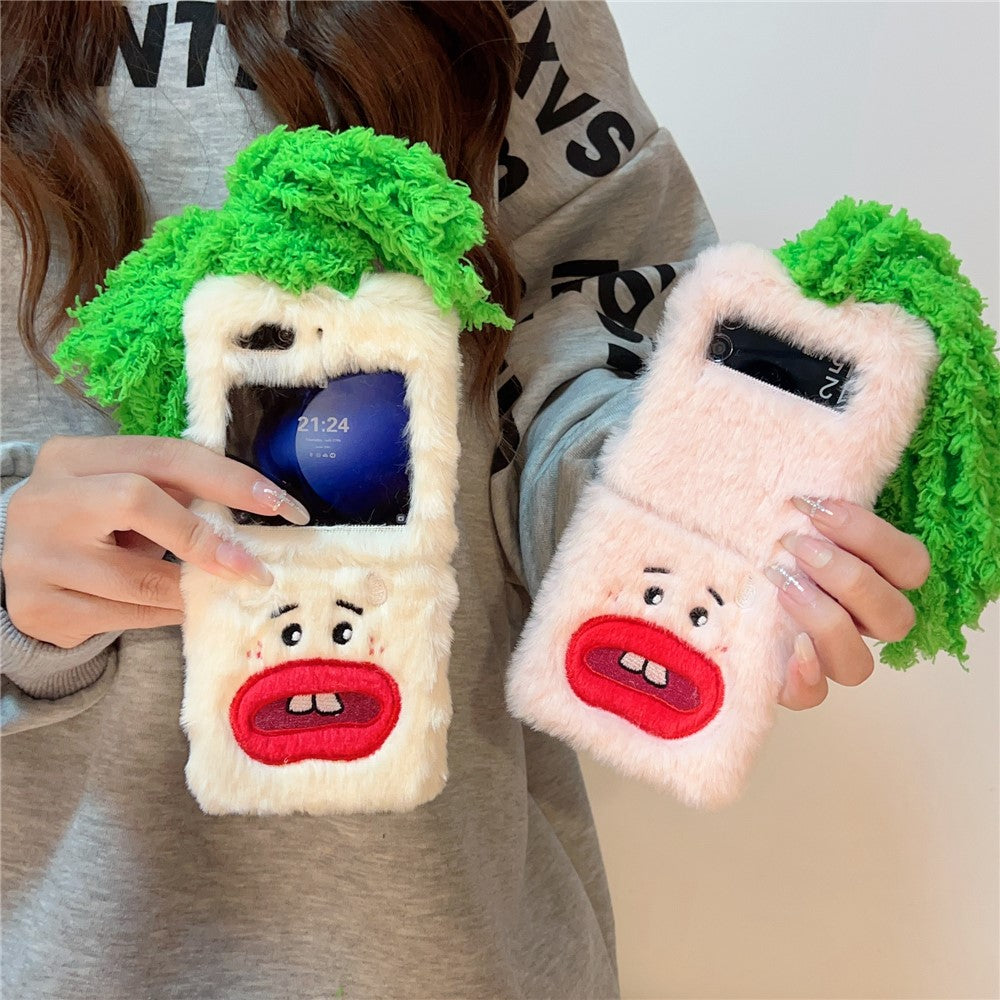 KJS-022 For Samsung Galaxy Z Flip7 FE 5G / Z Flip6 5G Case Bucktooth Green Hair Lens Kickstand Hard PC Warm Plush Phone Cover - Pink
