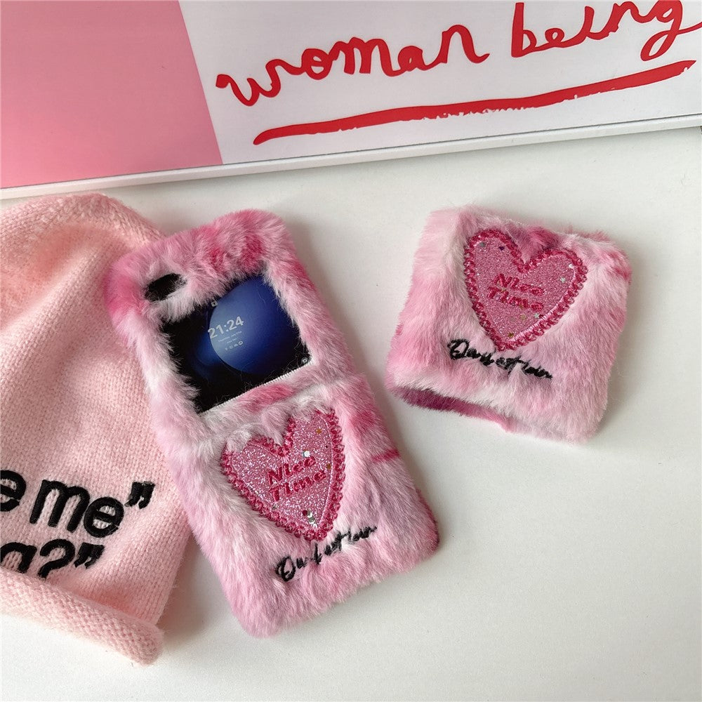 KJS-013 For Samsung Galaxy Z Flip7 FE 5G / Z Flip6 5G Case Glitter Heart Hard PC Warm Plush Phone Cover - Pink