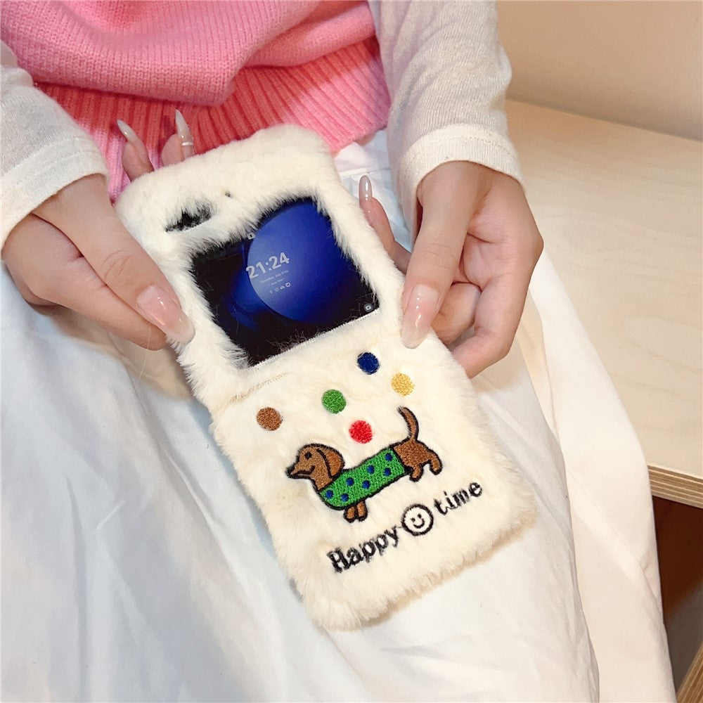 KJS-029 For Samsung Galaxy Z Flip7 FE 5G / Z Flip6 5G Case Embroidered Dachshund Hard PC Plush Furry Phone Cover - White