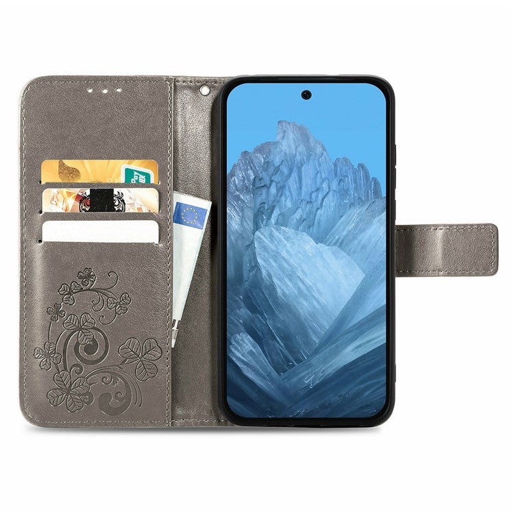 For Google Pixel 9 / Pixel 9 Pro Leather Case Four-Leaf Clover Wallet Phone Cover - Grey