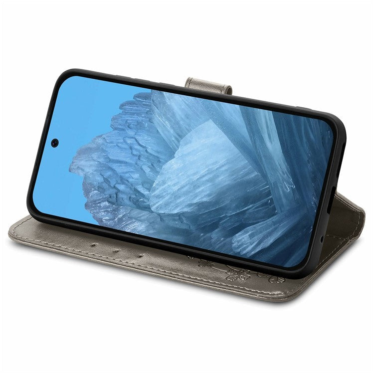 For Google Pixel 9 / Pixel 9 Pro Leather Case Four-Leaf Clover Wallet Phone Cover - Grey