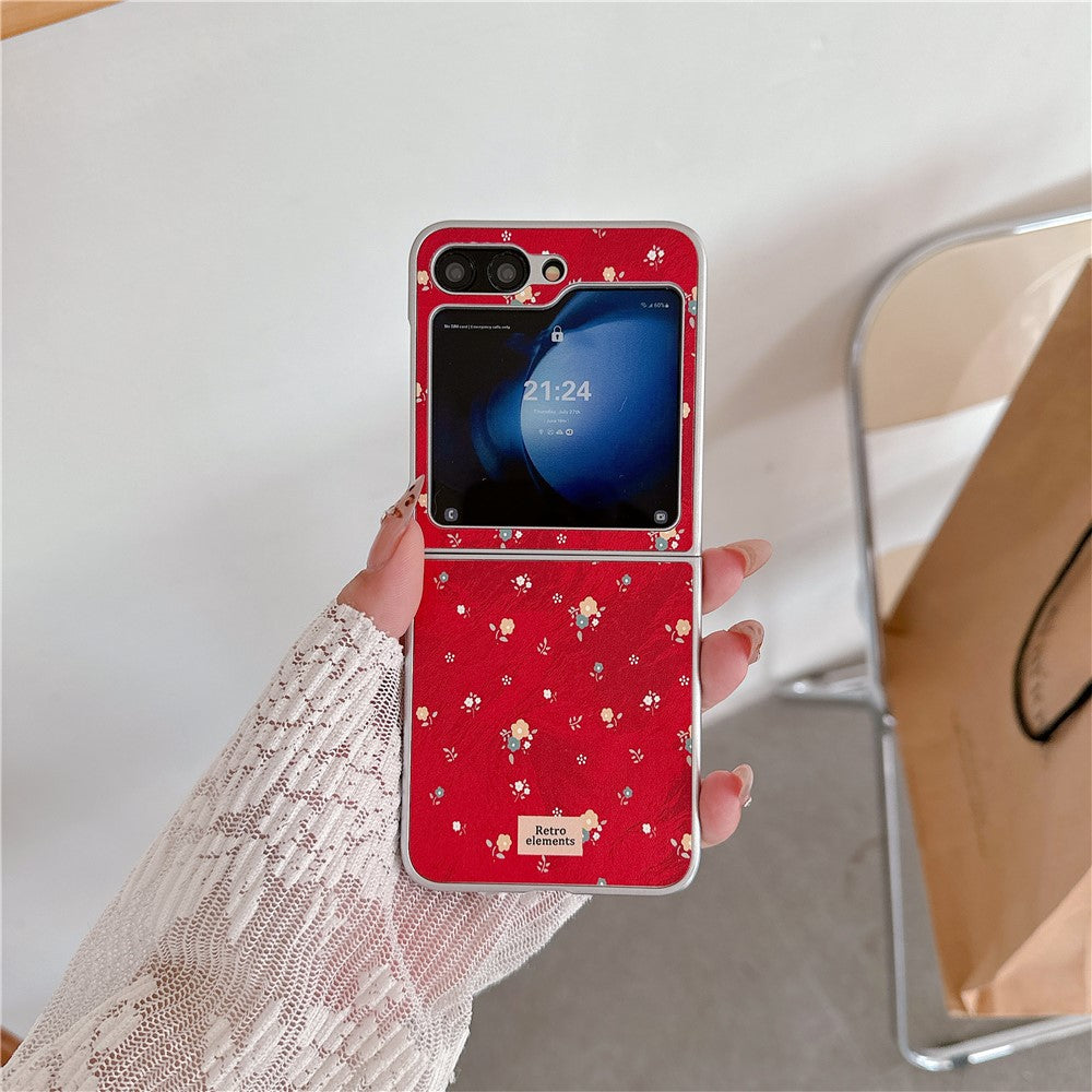 For Samsung Galaxy Z Flip7 FE 5G / Z Flip6 5G Case Leather+PC Floral Phone Cover with Hand Strap - Red