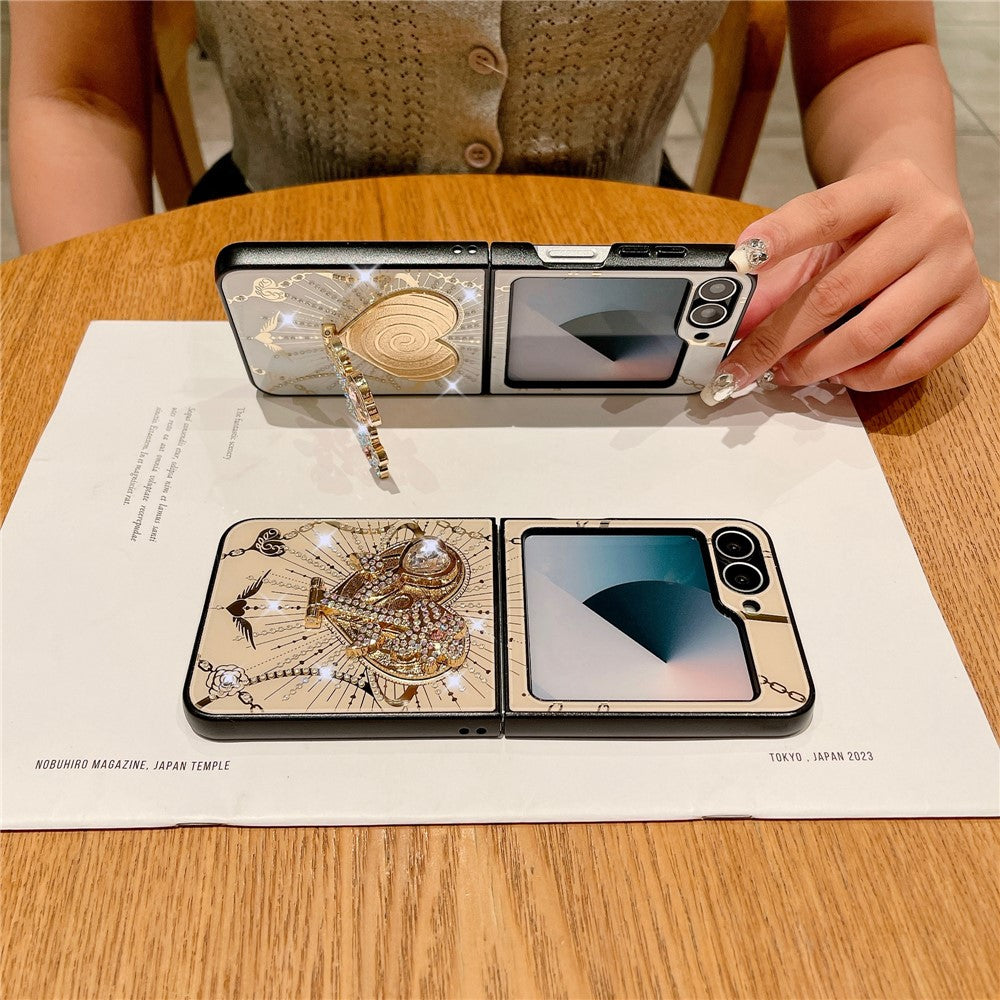 For Samsung Galaxy Z Flip7 FE 5G / Z Flip6 5G Case Kickstand TPU+PC Rhinestones Decor Phone Cover - White
