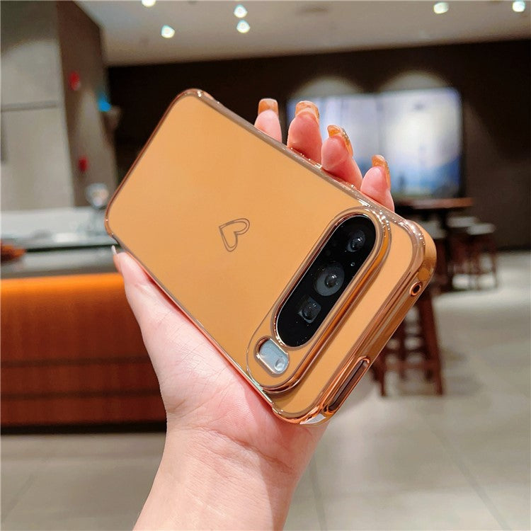 For Google Pixel 9 Pro XL Case Love Heart Pattern TPU Phone Cover Electroplating Edge - Brown