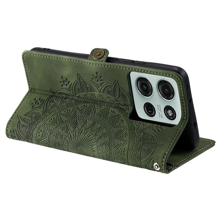 Style 016 For Motorola Moto G75 5G Case Skin Feel Totem Imprinted Wallet Leather Phone Cover - Blackish Green