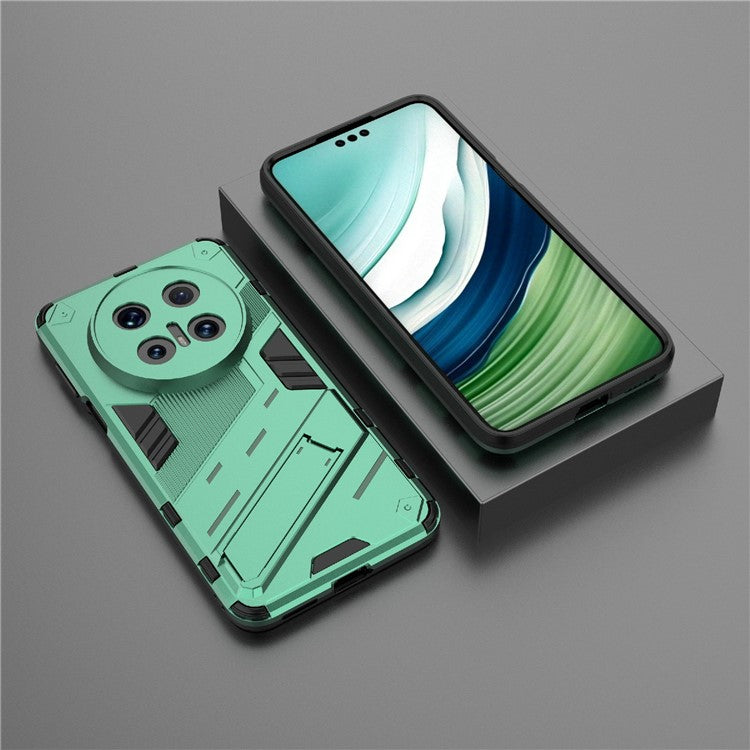 For Huawei Mate 70 Pro+  /  Mate 70 Pro Case PC + TPU Shockproof Phone Cover with Kickstand - Green