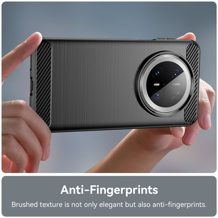 For Huawei Mate 70 Pro / 70 Pro+ Case Carbon Fiber Texture Brushed Phone Back Cover - Black