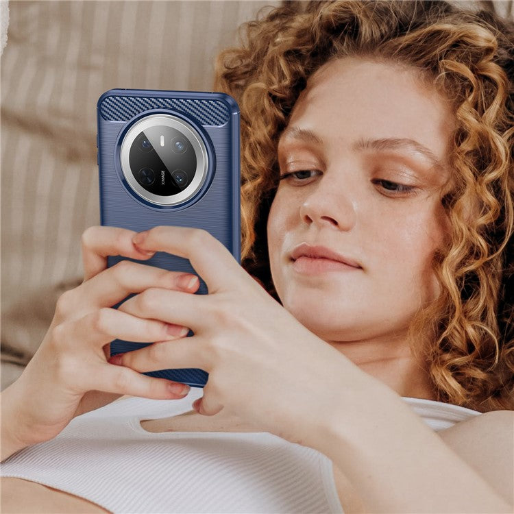 For Huawei Mate 70 Case Carbon Fiber Texture Brushed Phone Back Cover - Blue