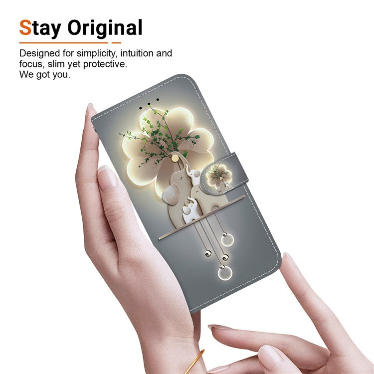 For Motorola Moto G15 4G Case Pattern Printing Anti Drop Leather Flip Wallet Phone Cover with Lanyard - Three Elephants