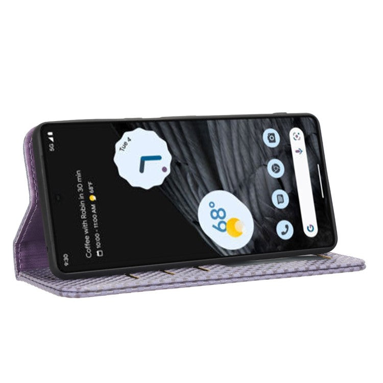 Anti-drop Cell Phone Cover For Google Pixel 7 Pro 5G, Grid Texture Magnetic Closure Phone Case PU Leather Protective Flip Wallet Cover Stand  - Light Purple
