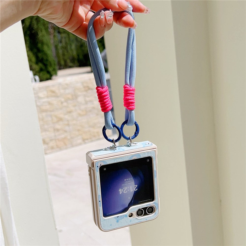 For Samsung Galaxy Z Flip7 FE 5G / Z Flip6 5G Case Cute Bear Pattern PU + PC Protective Phone Cover with Strap