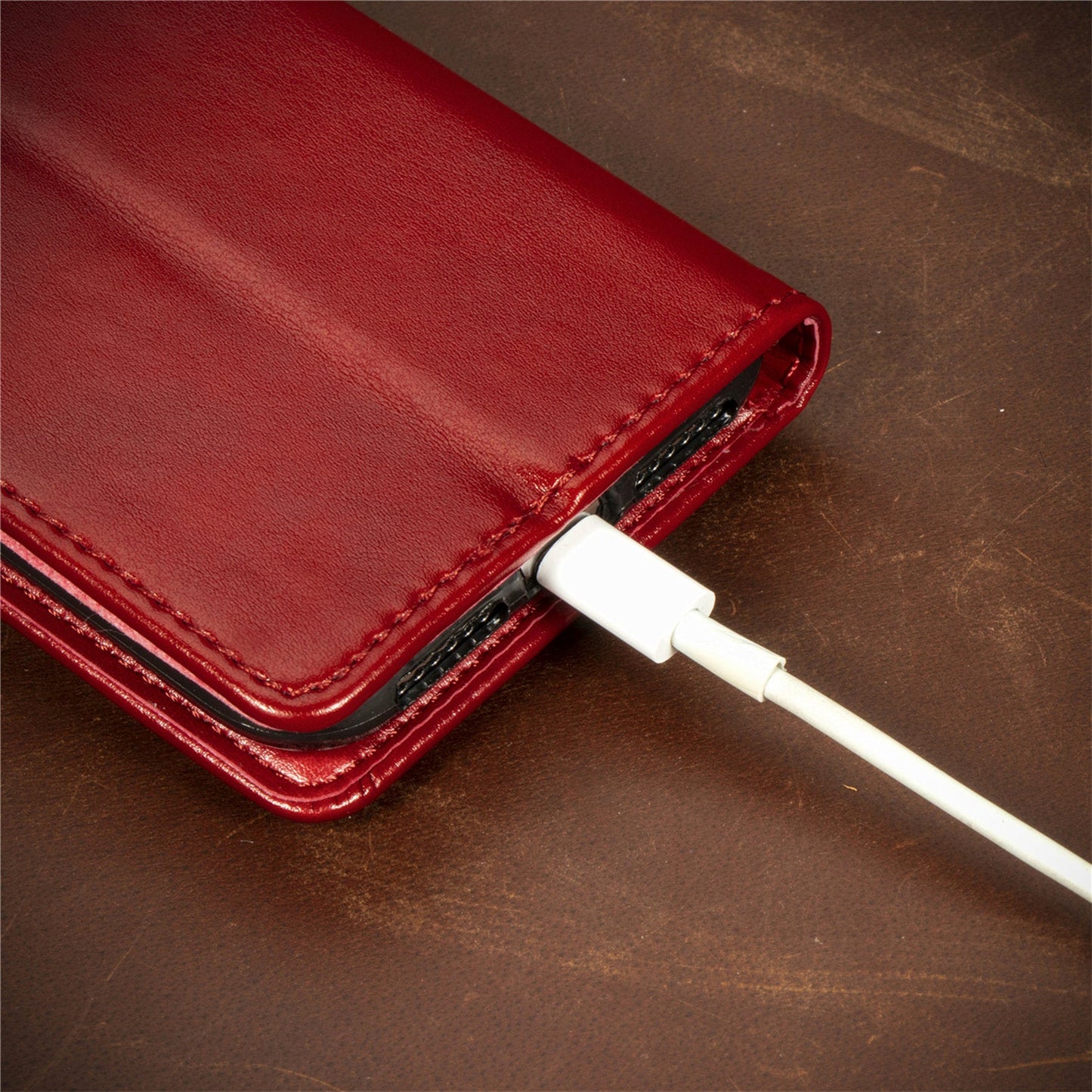 For Oppo Reno13 5G (Global) Case Leather Phone Case Wallet Stand Cover with Wrist Strap - Red