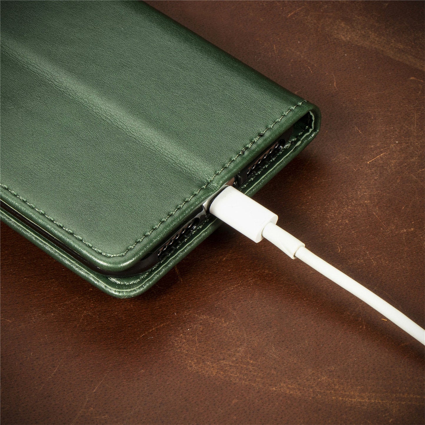 For Oppo Reno13 5G (Global) Case Leather Phone Case Wallet Stand Cover with Wrist Strap - Green