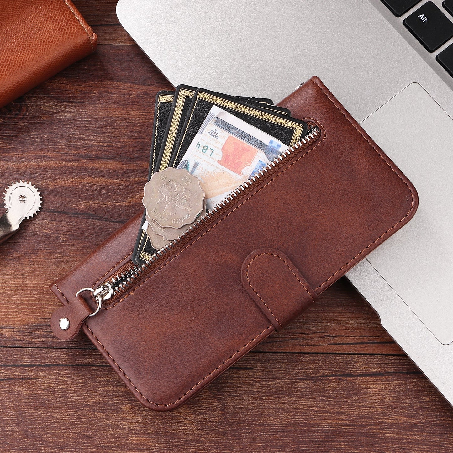 For Samsung Galaxy F06 5G PU Leather Cases with Zipper Pocket Wallet Phone Cover Stand - Brown