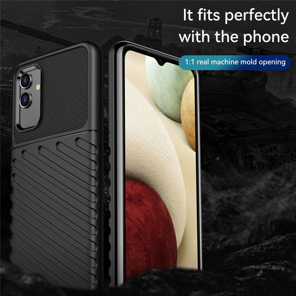 For Samsung Galaxy M13 5G / A13 4G / A13 5G / A04s 4G (164.7 x 76.7 x 9.1 mm) TPU Phone Case Anti-Slip Phone Cover - Black