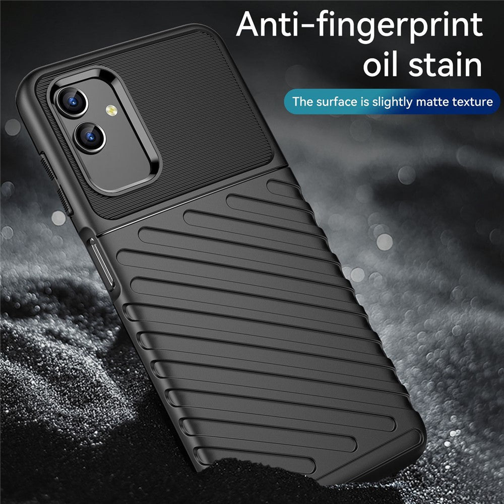 For Samsung Galaxy M13 5G / A13 4G / A13 5G / A04s 4G (164.7 x 76.7 x 9.1 mm) TPU Phone Case Anti-Slip Phone Cover - Black