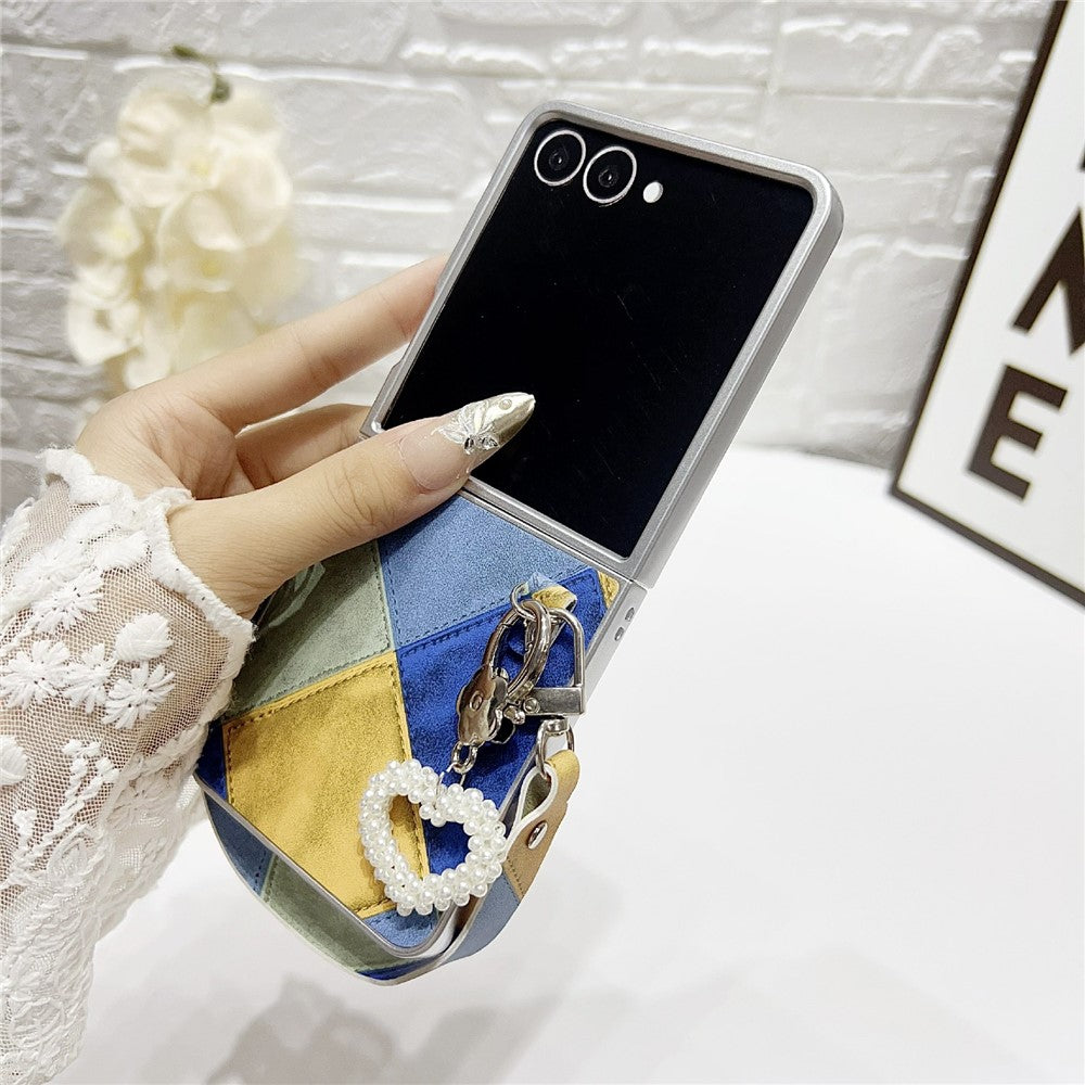 For Samsung Galaxy Z Flip7 5G Case Retro Rhombus PU + PC Phone Cover with Love Pendant and Strap - Beige