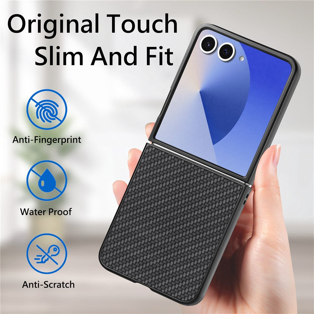 For Samsung Galaxy Z Flip7 5G Case Carbon Fiber Texture PU+PC+TPU Phone Back Cover - Black