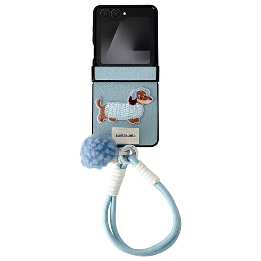 For Samsung Galaxy Z Flip7 5G Case Cute Dog Hinge Protection Litchi Texture Phone Cover with Wrist Strap - Blue