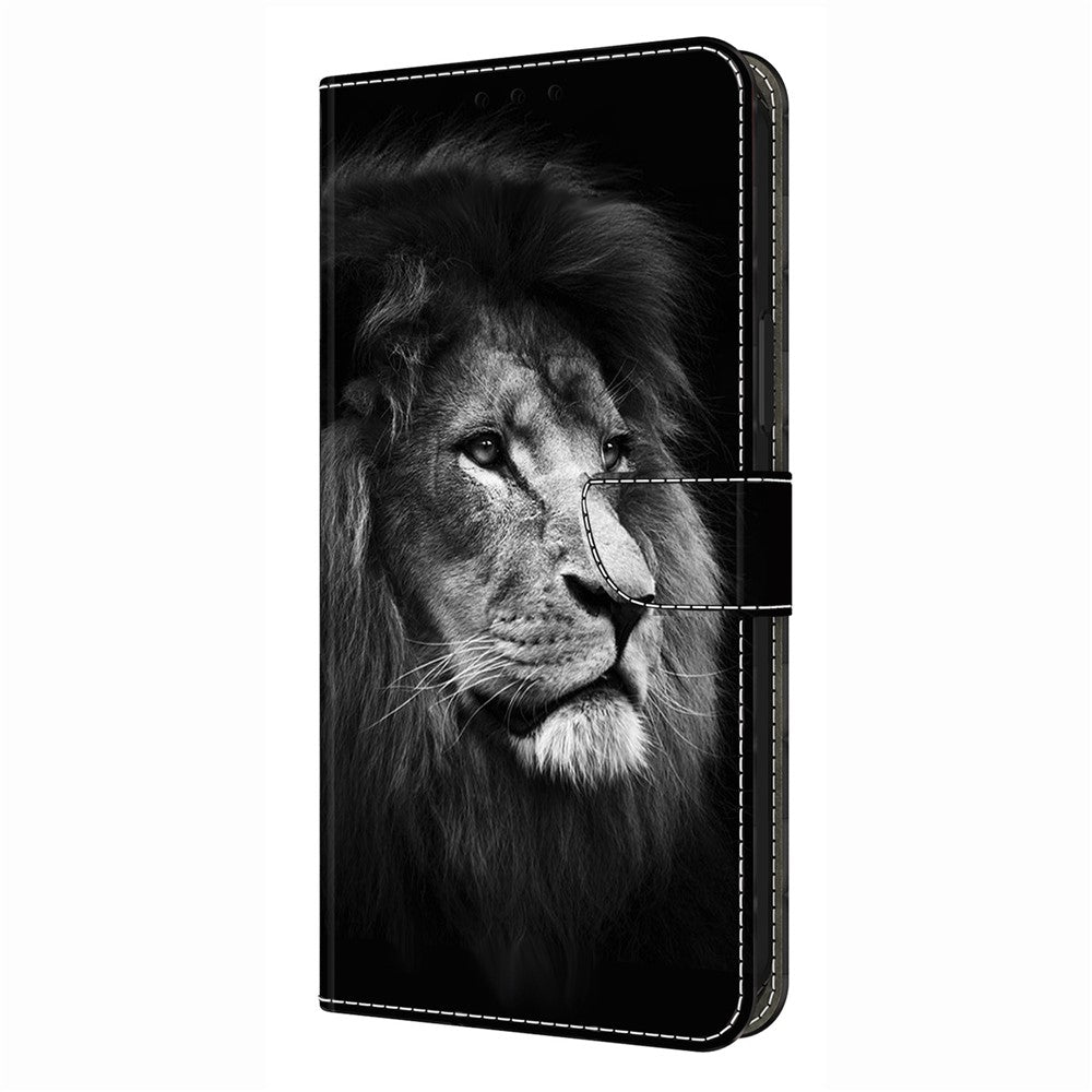 For iPhone 17 Pro Max Wallet Case Pattern Printing Stand Leather Flip Phone Cover - Lion