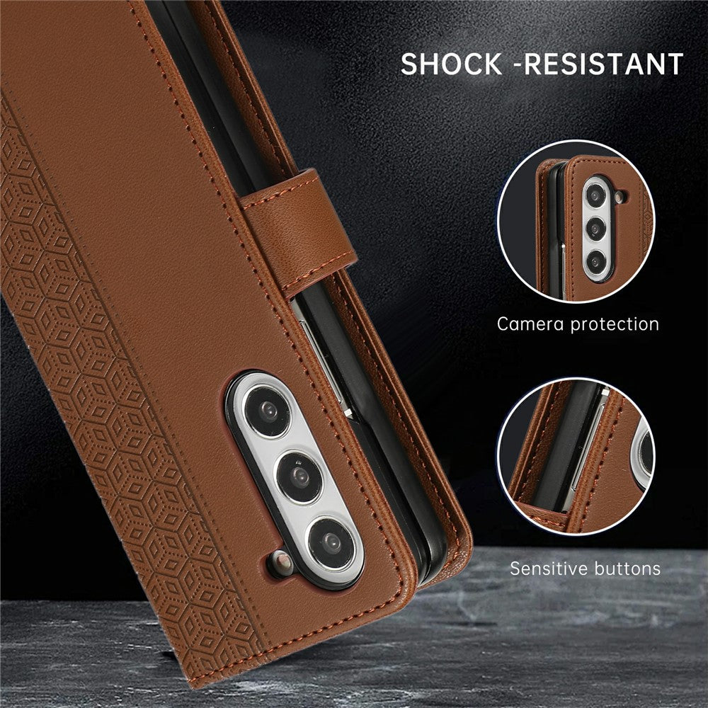 For Samsung Galaxy Z Fold7 5G Case Splicing Imprinted Rhombus Leather Phone Cover with Wrist Strap - Brown