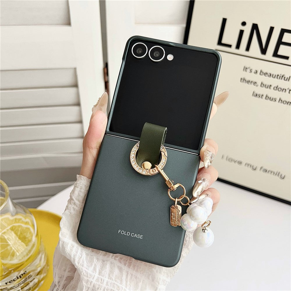 For Samsung Galaxy Z Flip7 5G Case Ultra Slim PC Phone Cover with Pearl Pendant - Green
