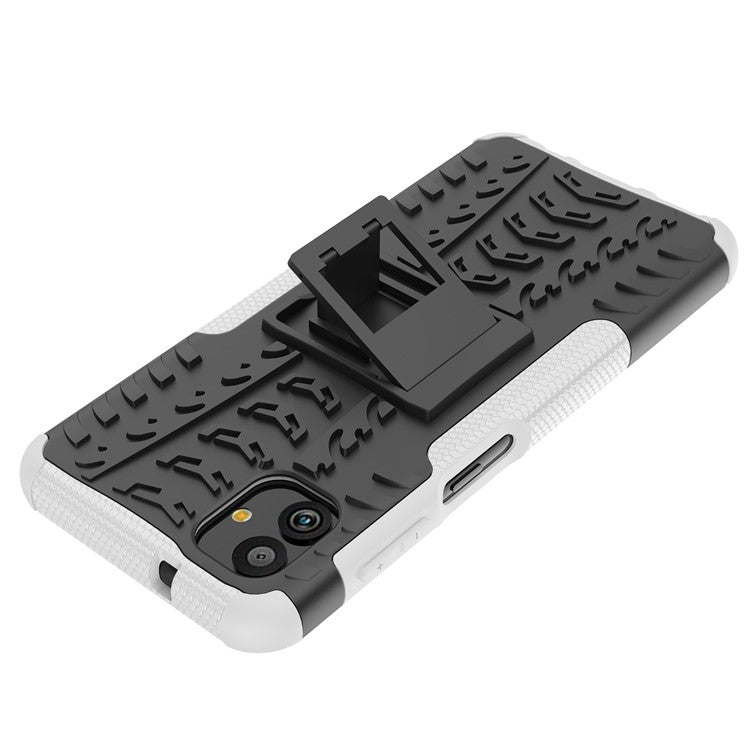 For Samsung Galaxy A04 4G (164.4 x 76.3 x 9.1 mm) / M13 5G PC+TPU Shockproof Phone Case Cool Tyre Pattern Kickstand Protective Cover - White