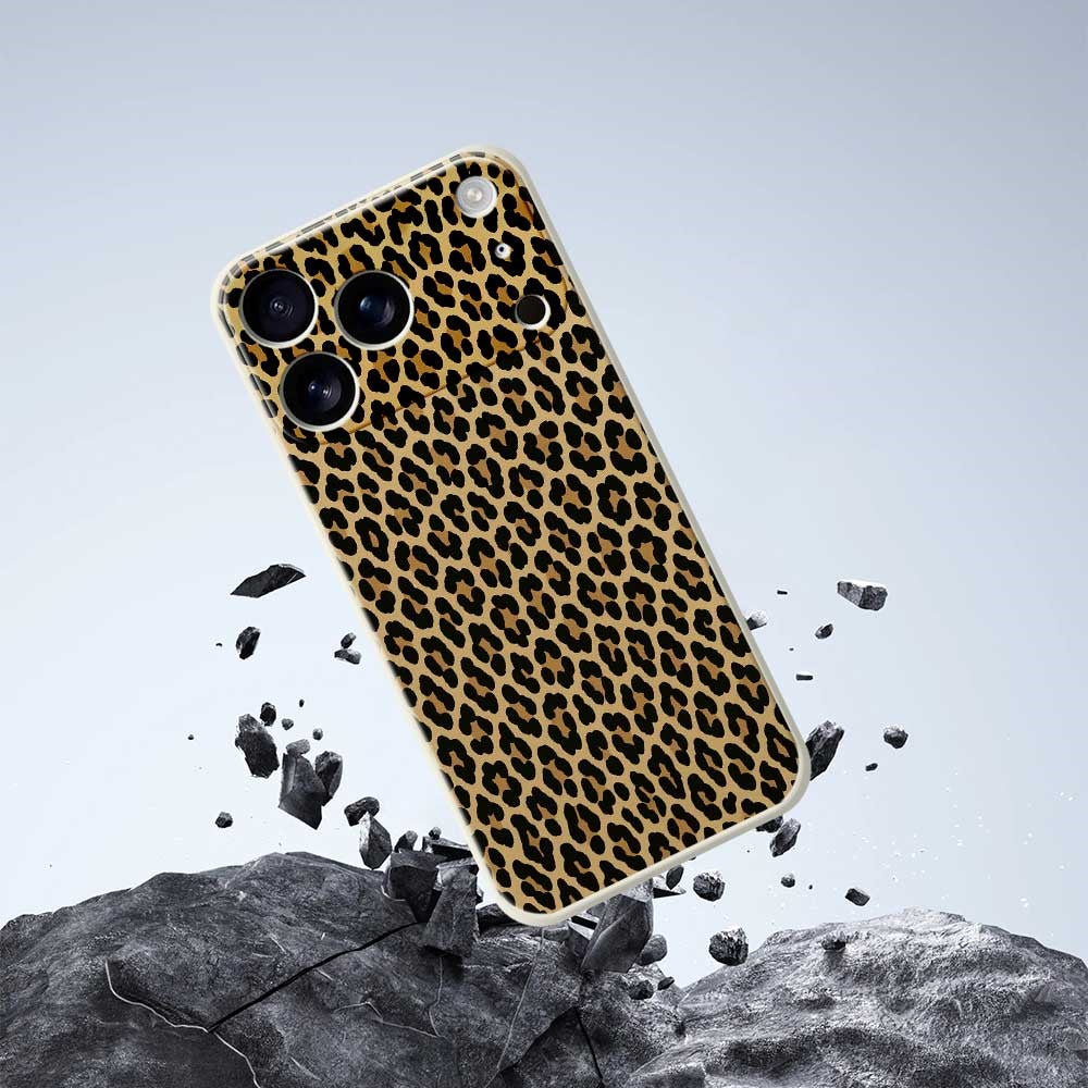 For iPhone 17 Pro Max Case Leopard Print Pattern Printing Straight Edge TPU Phone Back Cover - Green