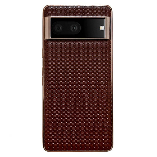 For Google Pixel 7 5G Cell Phone Back Shell, Textured Genuine Leather Coated TPU Phone Case Nano Electroplating Protective Cover - Coffee