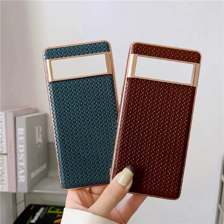For Google Pixel 6 Cell Phone Shell, Scratch Resistant Back Protector Nano Electroplating Textured Genuine Leather Coated TPU Phone Case Protective Cover - Coffee